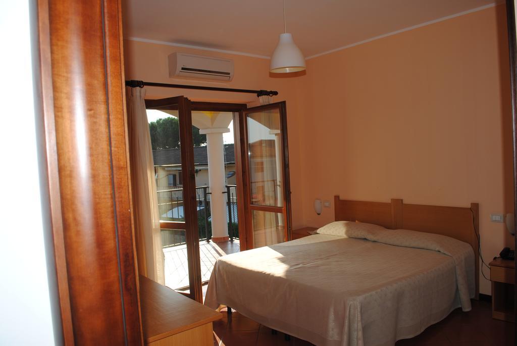 Larus Hotel Sangineto Εξωτερικό φωτογραφία