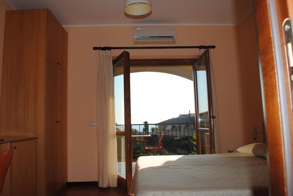 Larus Hotel Sangineto Εξωτερικό φωτογραφία